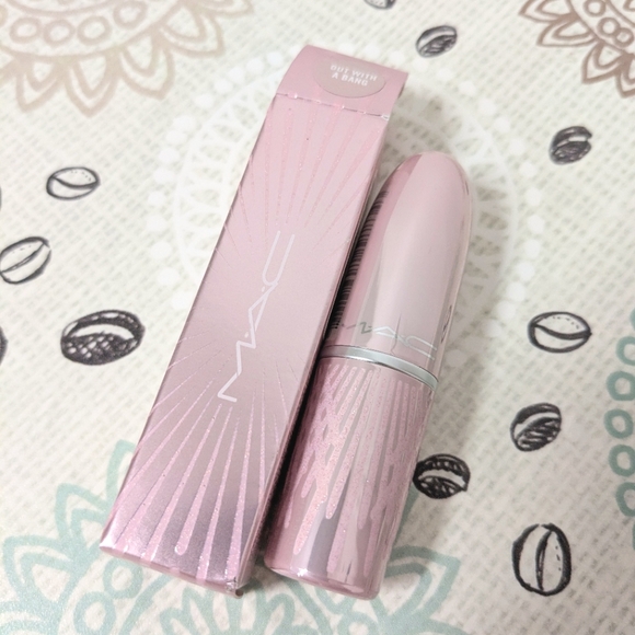 MAC Frosted Firework Lipstick - Out With A Bang - Picture 3 of 5